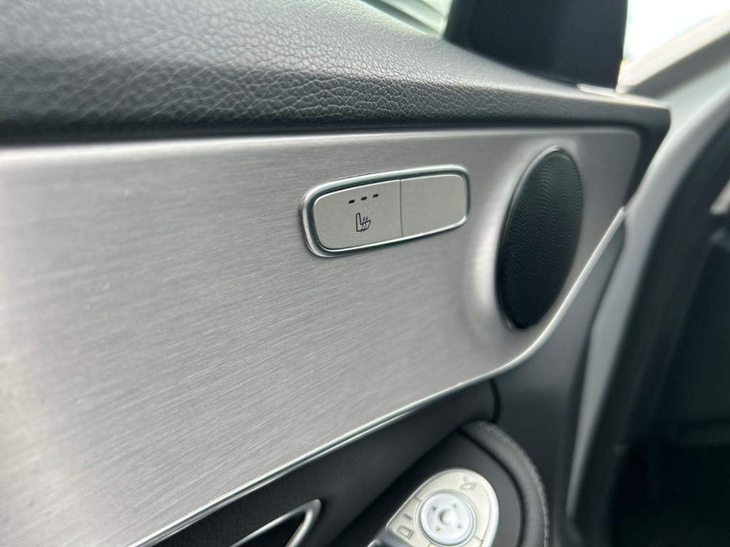 Fahrzeugabbildung Mercedes-Benz C 200 T Avantgarde AHK Navi LED SHZ RKam eHKL