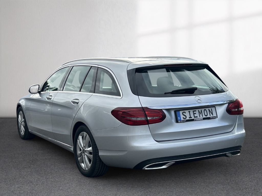 Fahrzeugabbildung Mercedes-Benz C 200 T Avantgarde AHK Navi LED SHZ RKam eHKL