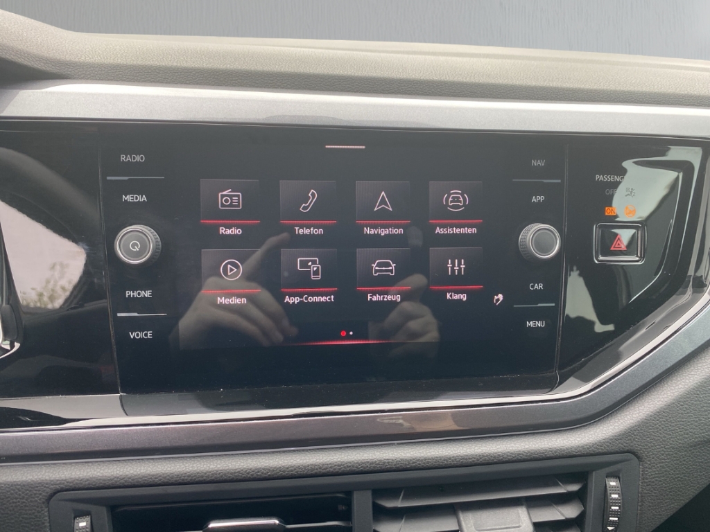 Fahrzeugabbildung Volkswagen Polo 2.0 TSI DSG GTI IQ.Drive MatrixLED ACC SHZ