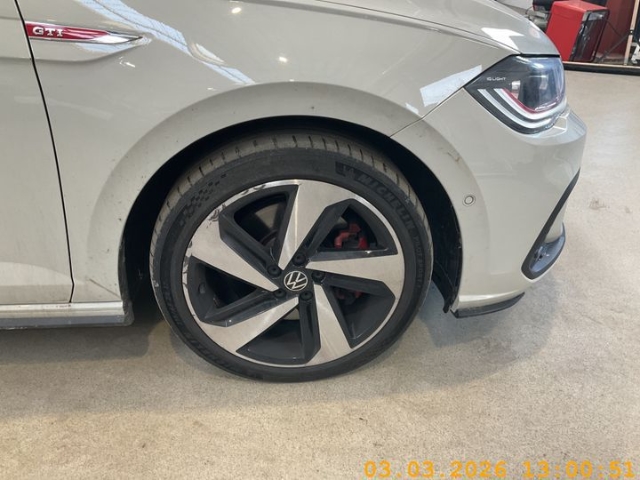 Fahrzeugabbildung Volkswagen Polo 2.0 TSI DSG GTI IQ.Drive MatrixLED ACC SHZ