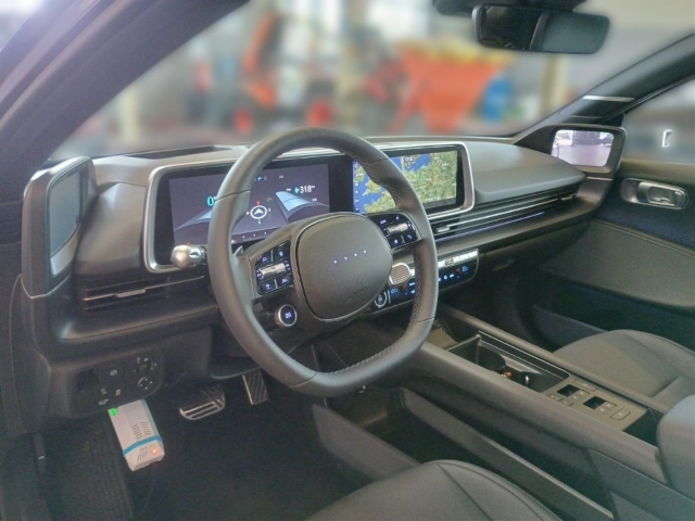 Fahrzeugabbildung Hyundai IONIQ 6 4WD 77,4kWh UNIQ Digi-Spiegel 20LM HUD Navi Digitales Cockpit Memory Sitze