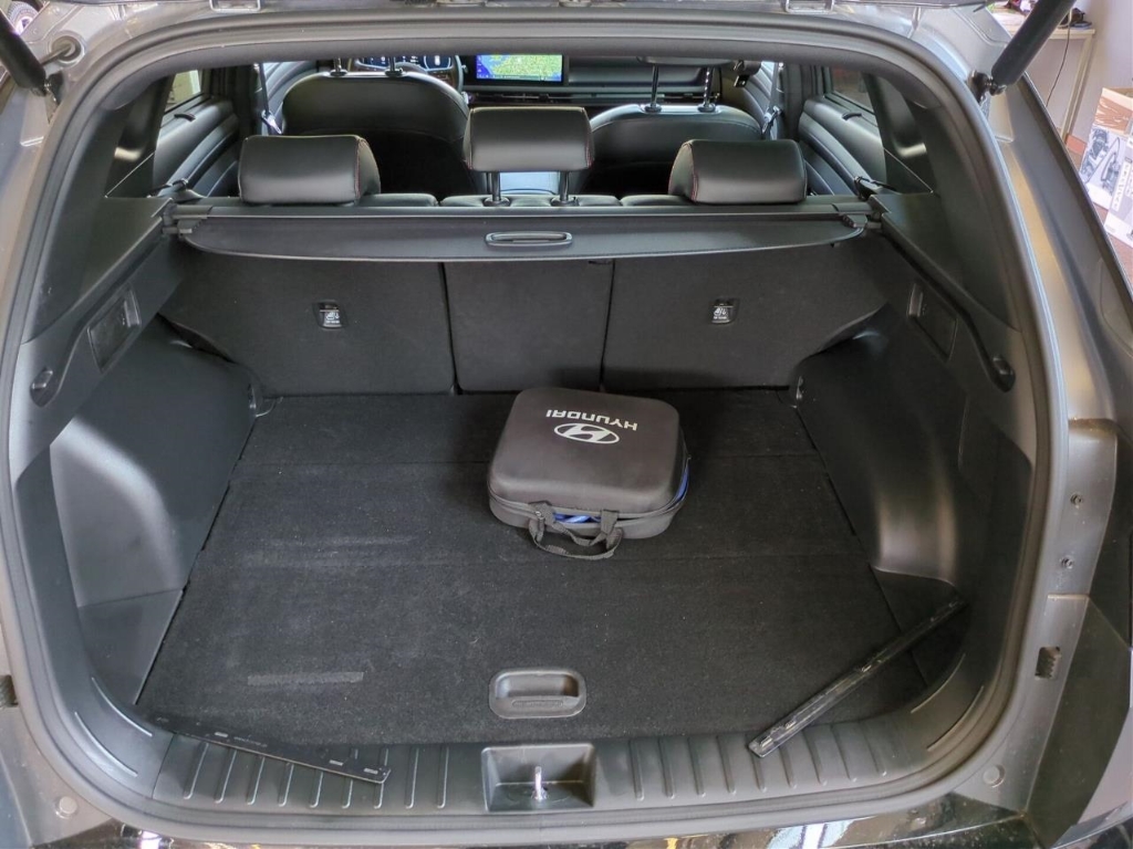 Fahrzeugabbildung Hyundai TUCSON FL PHEV 1.6 AT 4WD MY25 N-LINE MATRIX-LED Navi Digitales Cockpit Soundsystem LED ACC
