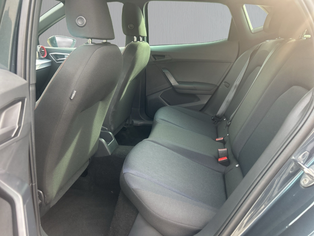 Fahrzeugabbildung SEAT Ibiza 1.0 TSI DSG FR NAVI LED SHZ GJR FullLink
