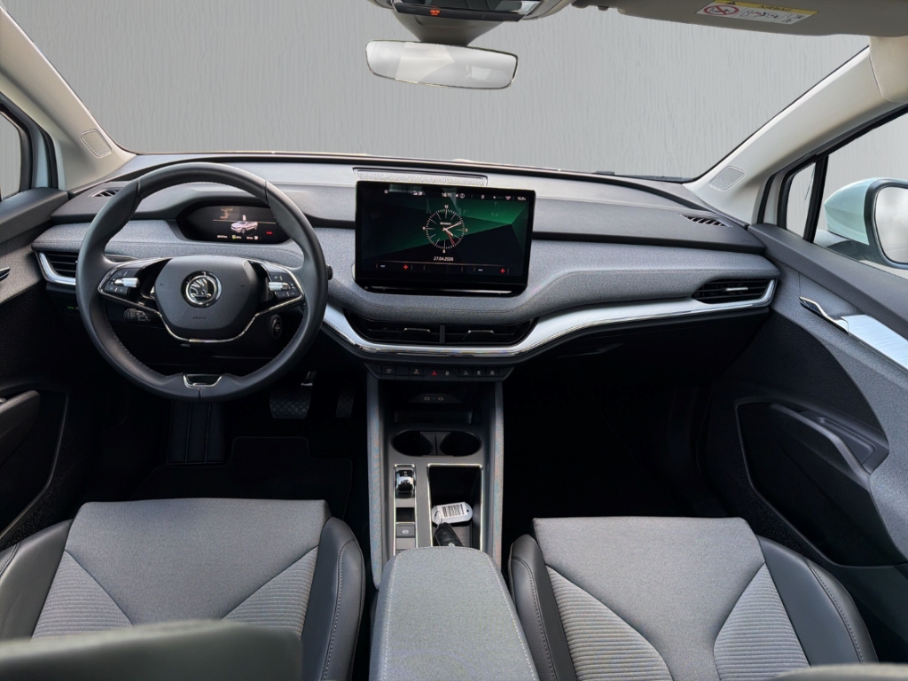 Fahrzeugabbildung SKODA Enyaq iV 50 Loft Navi Tempo PDC Kamera SmartLink