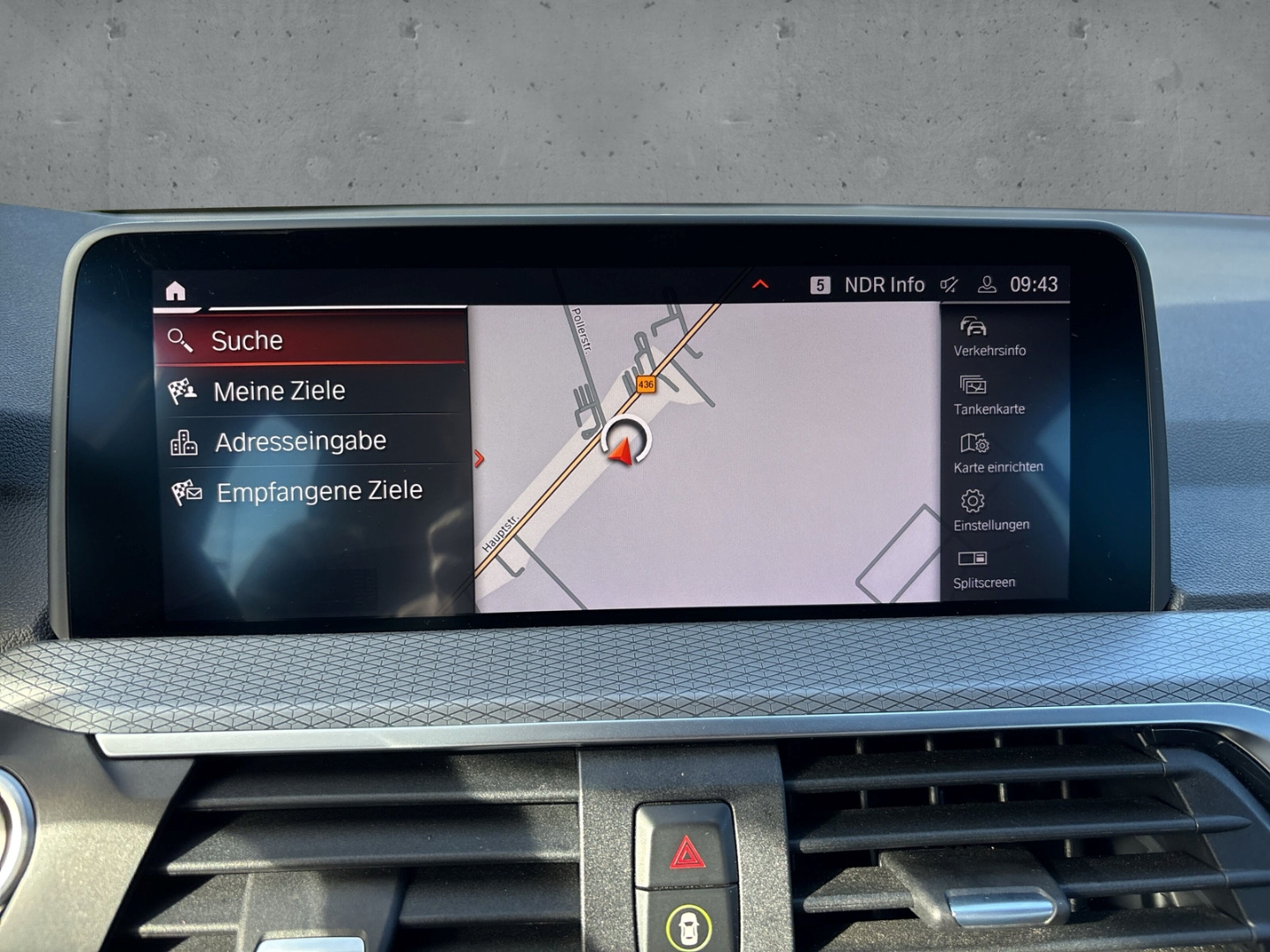 Fahrzeugabbildung BMW X3 20 d M Sport xDrive 20d Auto. AHK SHZ LED M-SPORT HUD