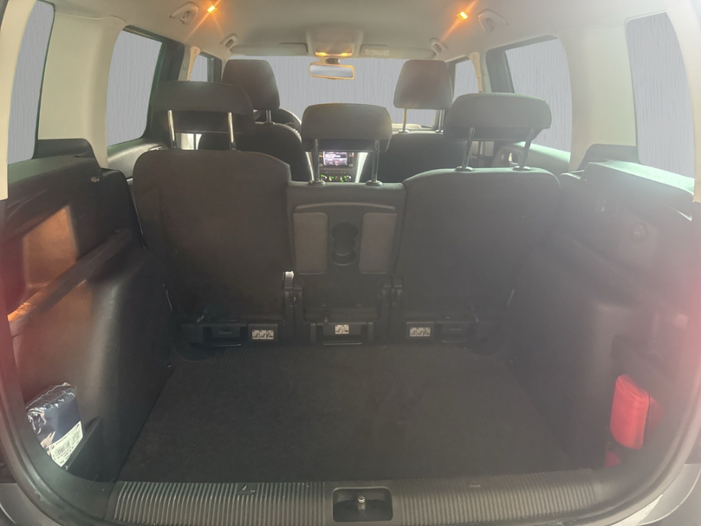 Fahrzeugabbildung SKODA Yeti 1.6 TDI GreenLine AHK Navi PDC SHZ GRA Klimaauto