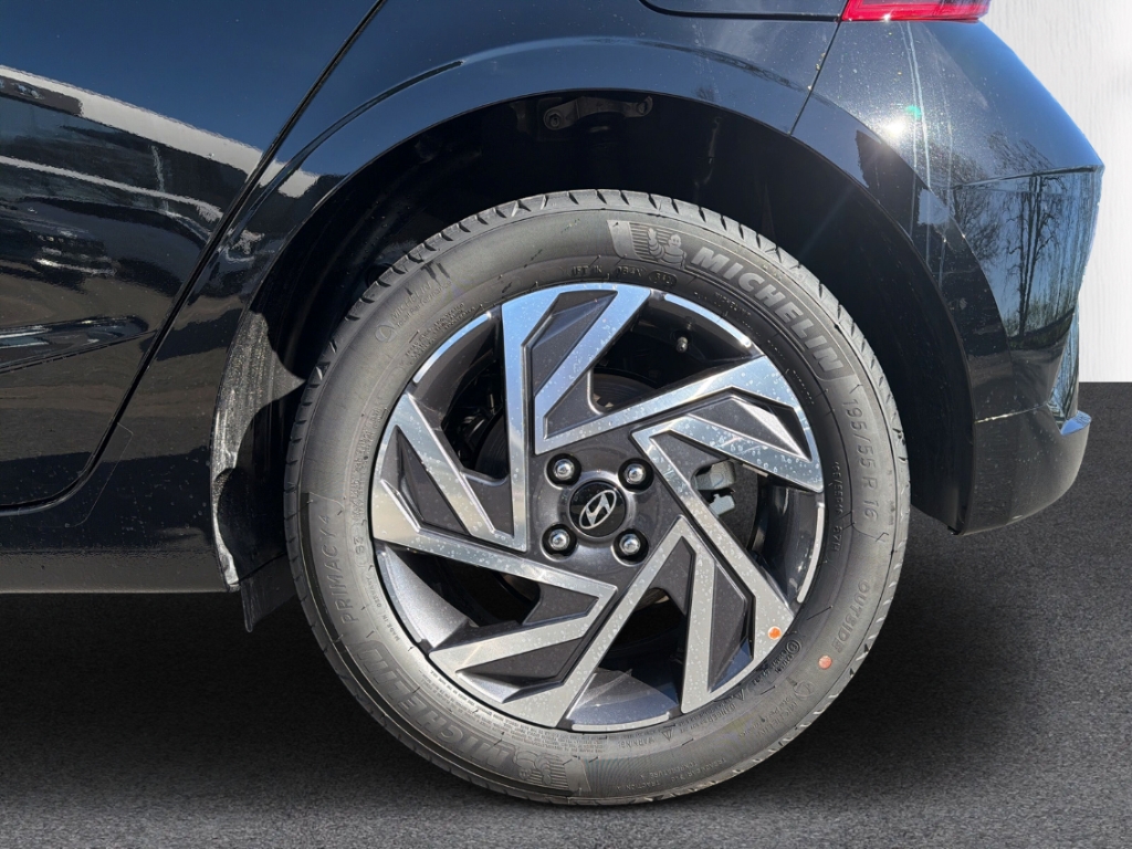 Fahrzeugabbildung Hyundai i20 FL MY26 1.0 T-GDI DCT Trend Navi Digitales Cockpit LED Apple CarPlay Android Auto