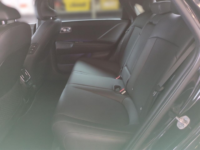 Fahrzeugabbildung Hyundai IONIQ 6 4WD 77,4kWh UNIQ Digi-Spiegel 20LM HUD Navi Digitales Cockpit Memory Sitze