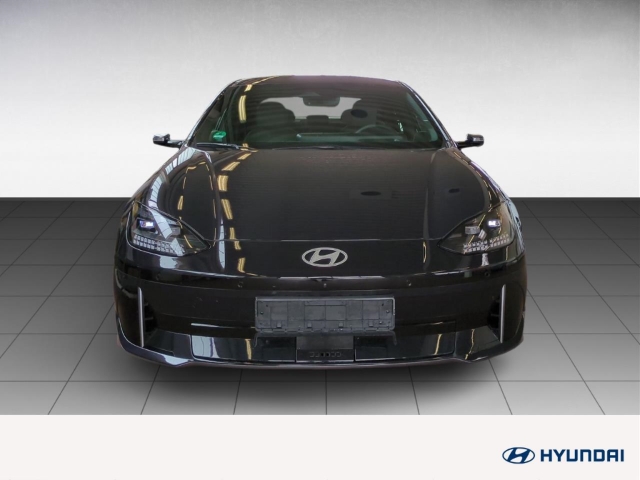 Fahrzeugabbildung Hyundai IONIQ 6 4WD 77,4kWh UNIQ Digi-Spiegel 20LM HUD Navi Digitales Cockpit Memory Sitze