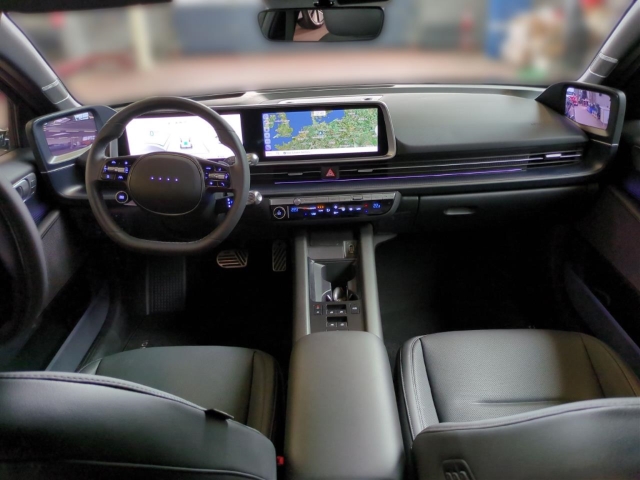 Fahrzeugabbildung Hyundai IONIQ 6 4WD 77,4kWh UNIQ Digi-Spiegel 20LM HUD Navi Digitales Cockpit Memory Sitze