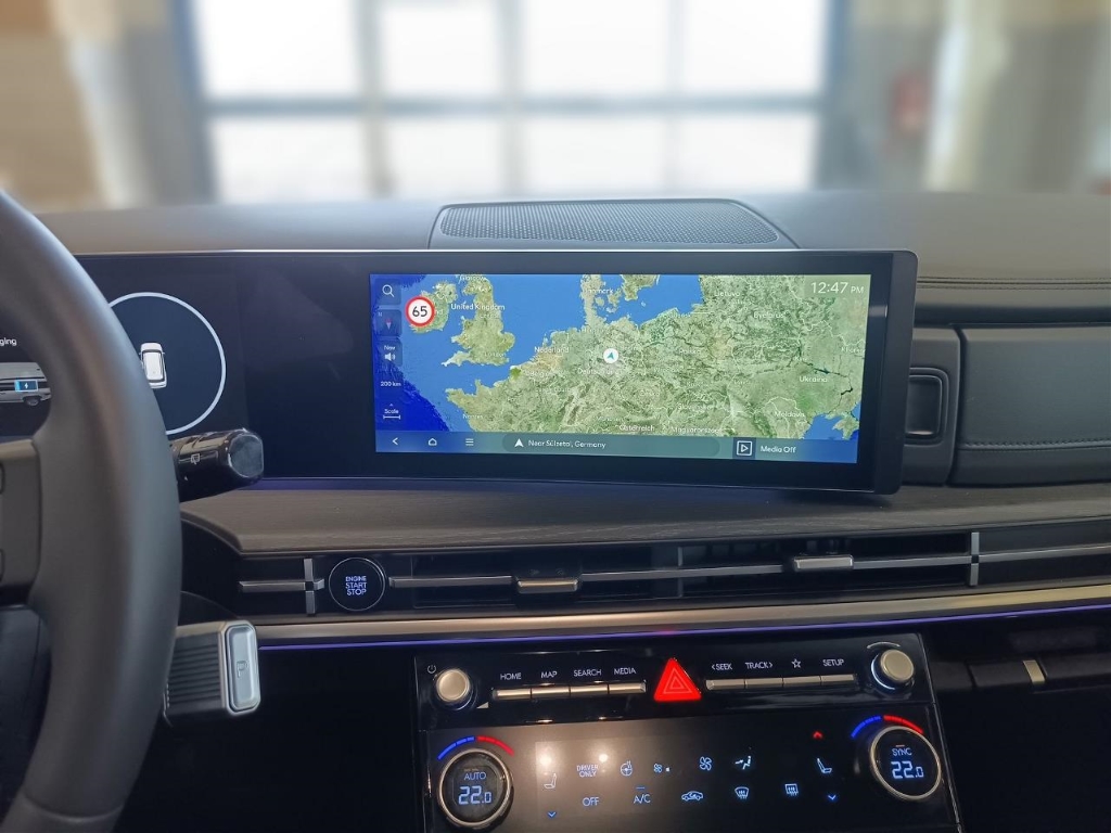 Fahrzeugabbildung Hyundai SANTA FE PHEV MY25 1.6 AT 4WD Signature Dig-Key 5-Sitz Navi Leder Digitales Cockpit