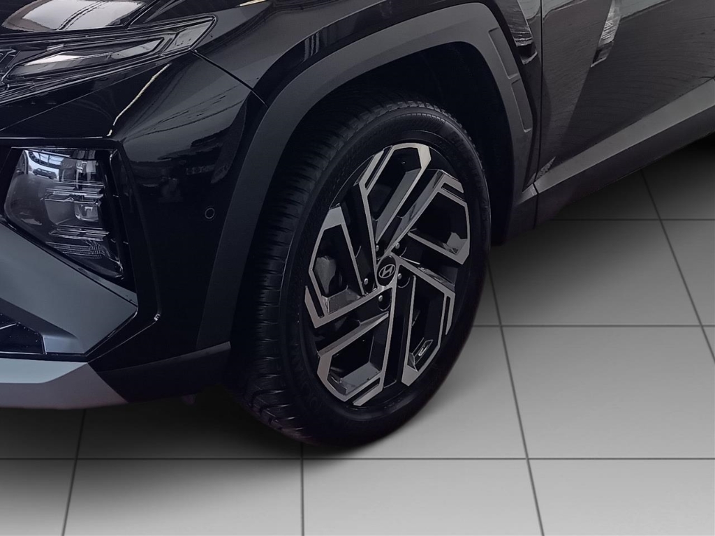 Fahrzeugabbildung Hyundai TUCSON FL PHEV 1.6 AT 4WD MY25 Prime ECS Assist-P MATRIX-LED Leder Digitales Cockpit