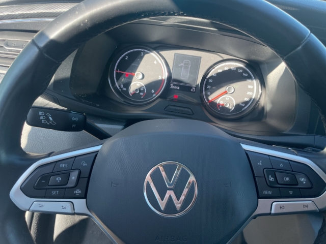 Fahrzeugabbildung Volkswagen Transporter FWD Kasten DSG LED ACC Navi SHZ PDC