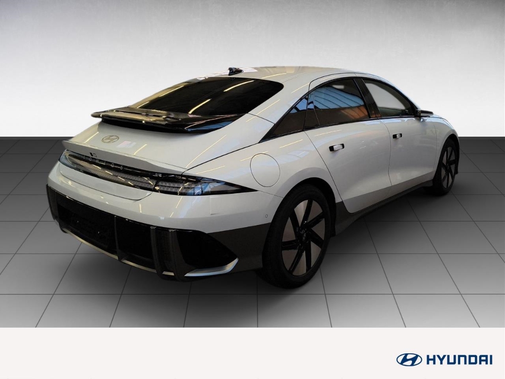 Fahrzeugabbildung Hyundai IONIQ 6 77,4kWh 4WD UNIQ Digi-Spiegel HUD Navi Digitales Cockpit Memory Sitze Soundsystem Bose