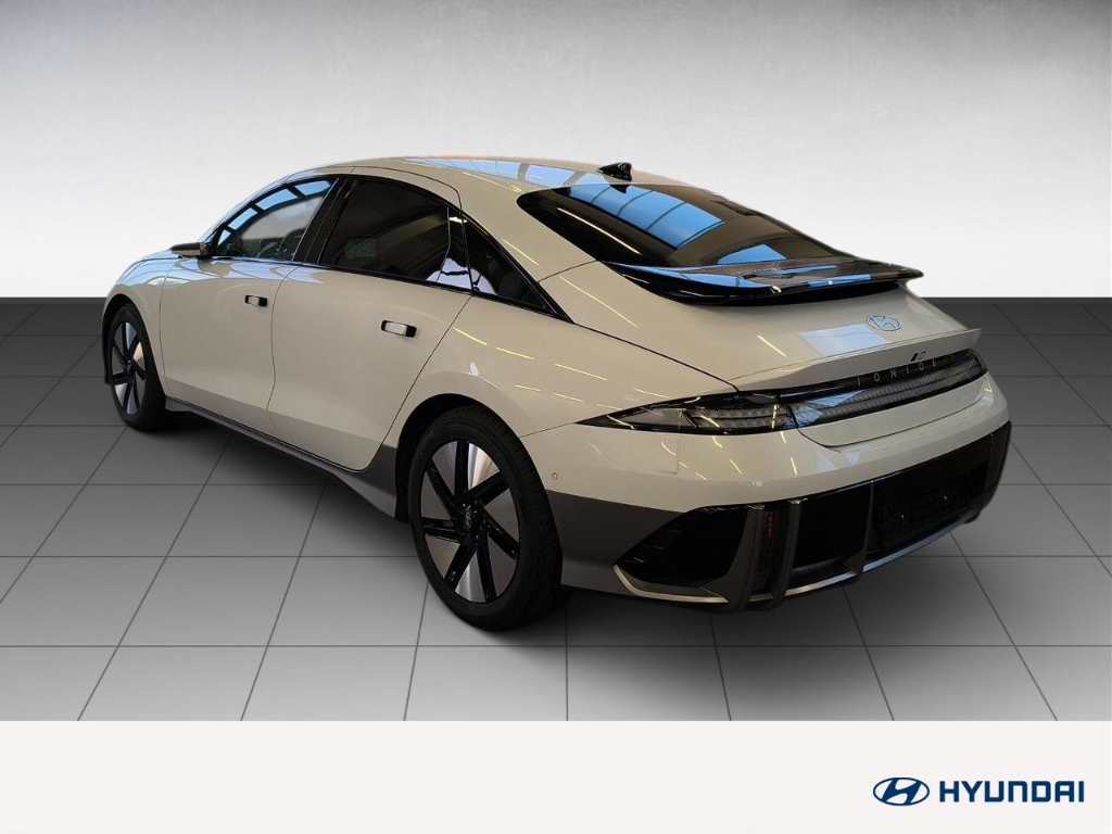 Fahrzeugabbildung Hyundai IONIQ 6 77,4kWh 4WD UNIQ Digi-Spiegel HUD Navi Digitales Cockpit Memory Sitze Soundsystem Bose