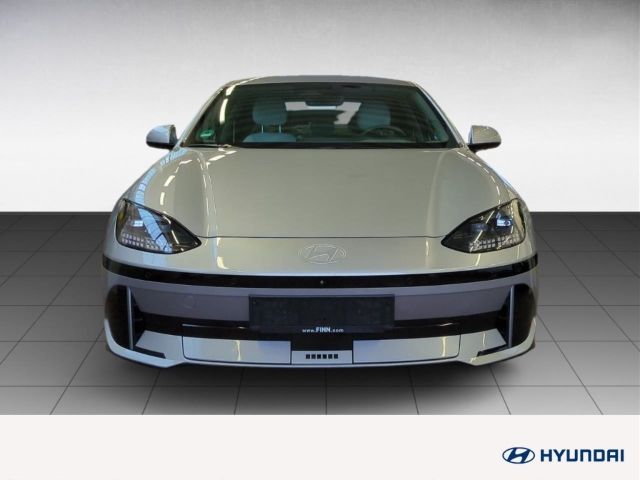 Fahrzeugabbildung Hyundai IONIQ 6 77,4kWh 4WD UNIQ HUD Navi Digitales Cockpit Memory Sitze Soundsystem Bose