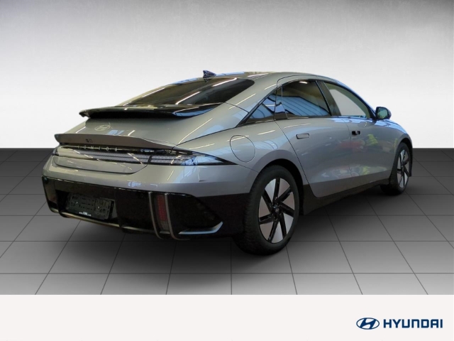 Fahrzeugabbildung Hyundai IONIQ 6 77,4kWh 4WD UNIQ HUD Navi Digitales Cockpit Memory Sitze Soundsystem Bose
