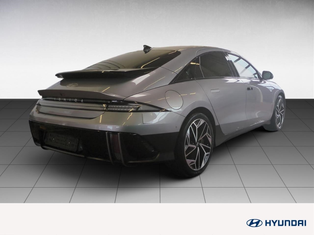 Fahrzeugabbildung Hyundai IONIQ 6 77,4kWh 4WD UNIQ 20LM HUD Navi Digitales Cockpit Memory Sitze Soundsystem