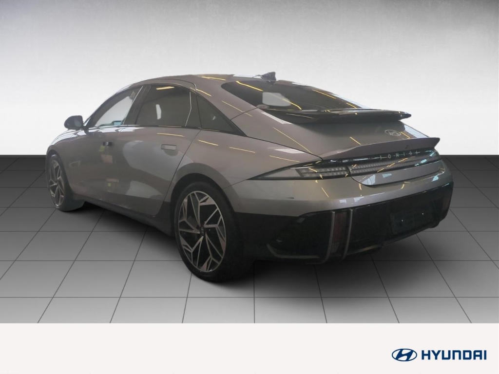 Fahrzeugabbildung Hyundai IONIQ 6 77,4kWh 4WD UNIQ 20LM HUD Navi Digitales Cockpit Memory Sitze Soundsystem