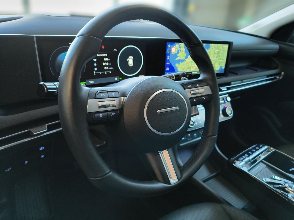 Fahrzeugabbildung Hyundai TUCSON FL PHEV 1.6 AT 4WD MY25 Prime MATRIX-LED Navi Leder Digitales Cockpit Soundsystem