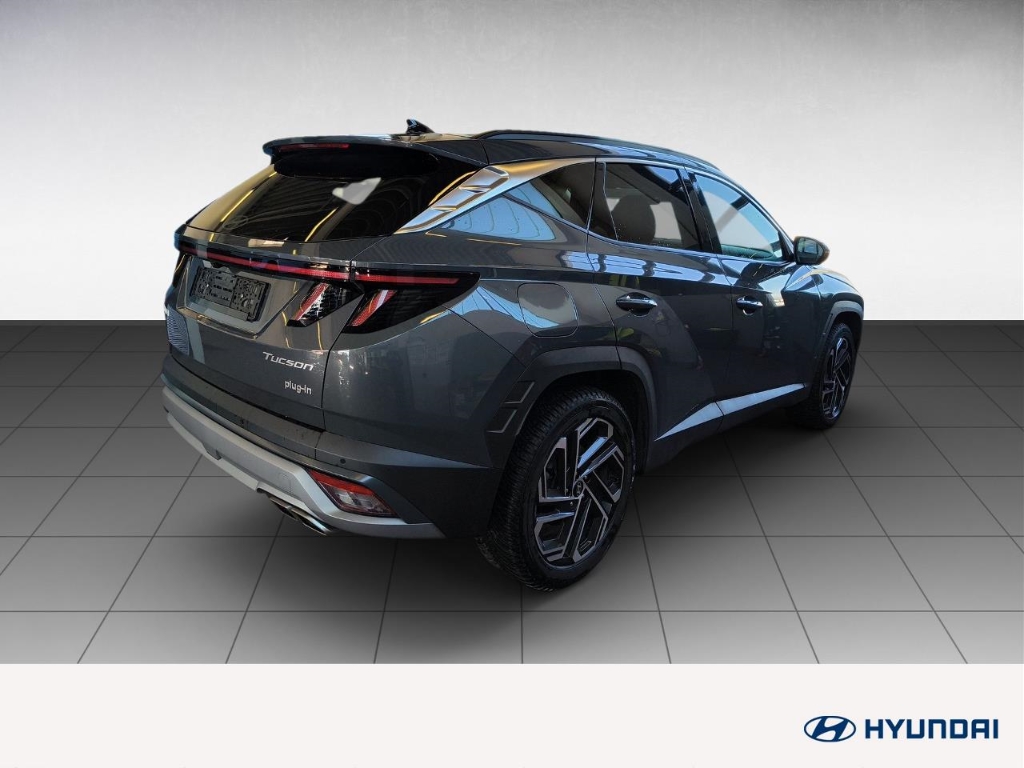 Fahrzeugabbildung Hyundai TUCSON FL PHEV 1.6 AT 4WD MY25 Prime MATRIX-LED Navi Leder Digitales Cockpit Soundsystem