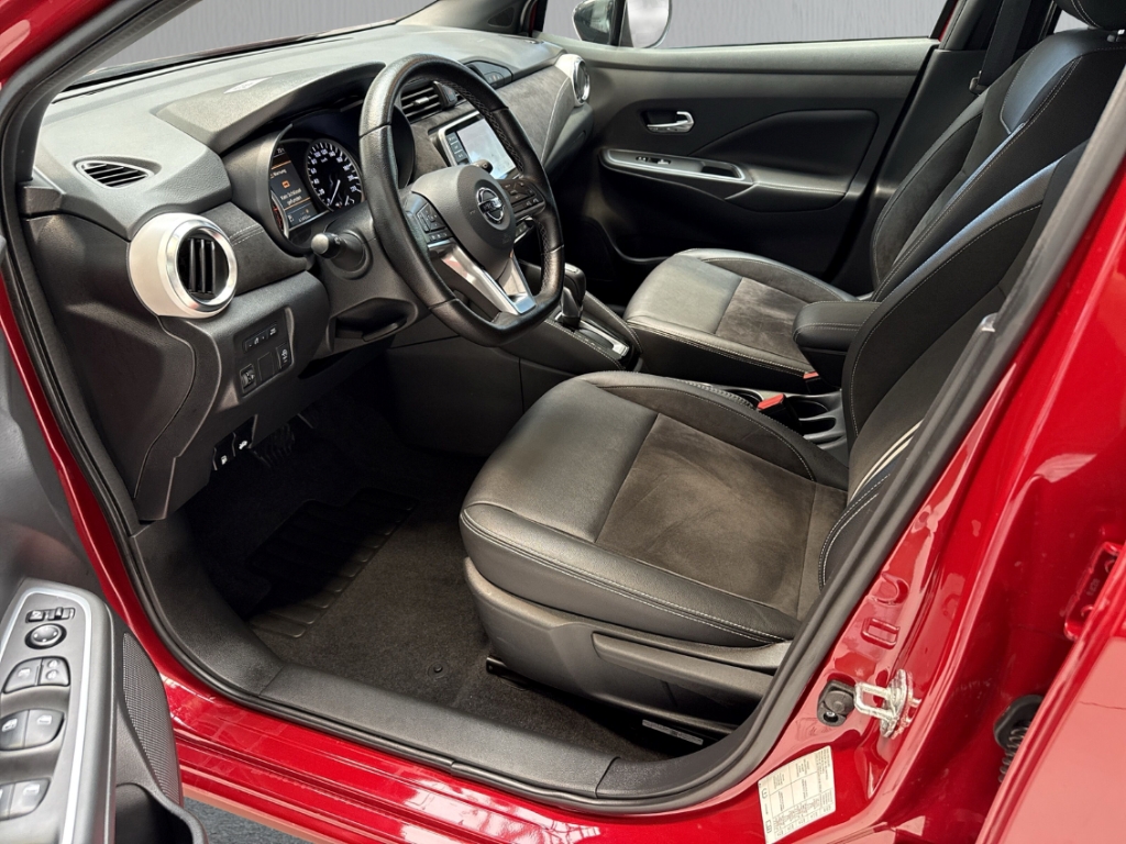 Fahrzeugabbildung Nissan Micra 1.0 N-Sport CVT Navi RKam Kessy Allwetter SHZ PDC