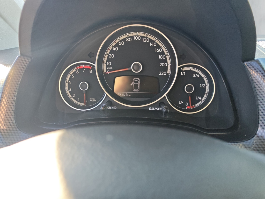 Fahrzeugabbildung Volkswagen up! 1,0 BMT move Temp PDC Klima BT Rückfahrkam.