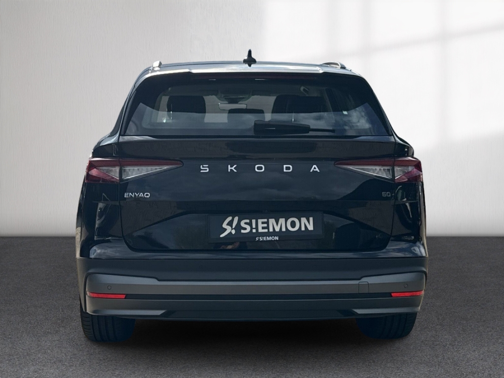 Fahrzeugabbildung SKODA Enyaq Loft iV 60 132kW 62kWh WP LED PDC RKam Navi