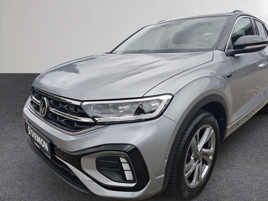 Fahrzeugabbildung Volkswagen T-Roc 1.5 TSI DSG R-Line AHK LED+ Navi ACC RKam