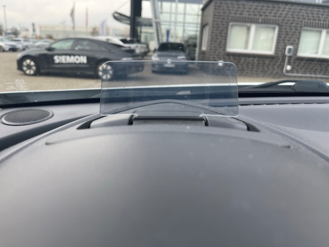 Fahrzeugabbildung Mazda CX-3 Skyaciv 1.8 Autom. Sports-Line Kamera Keyl