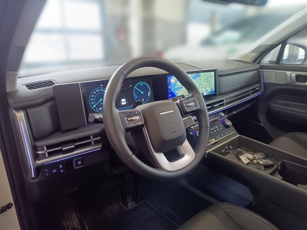 Fahrzeugabbildung Hyundai SANTA FE PHEV MY25 1.6 AT 4WD Signature Dig-Key 5-Sitz Navi Leder Digitales Cockpit