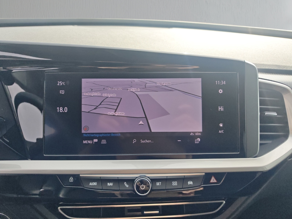 Fahrzeugabbildung Opel Grandland 1.2 Ultimate Elegance Matrix AHK ACC