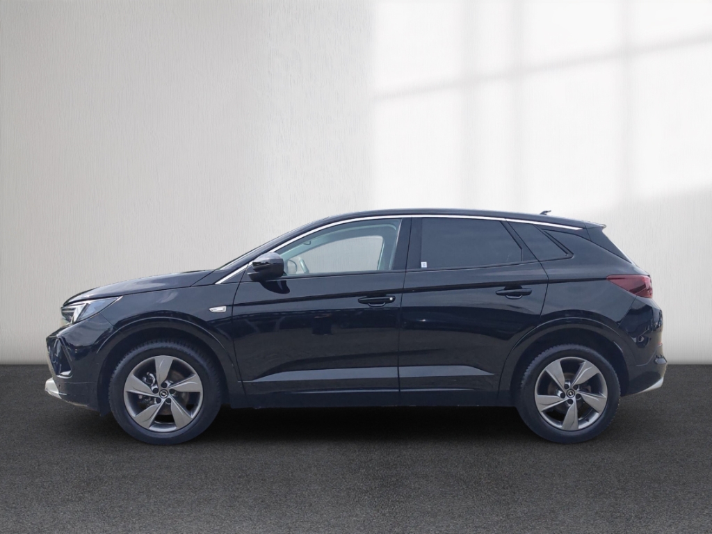 Fahrzeugabbildung Opel Grandland 1.2 Ultimate Elegance Matrix AHK ACC