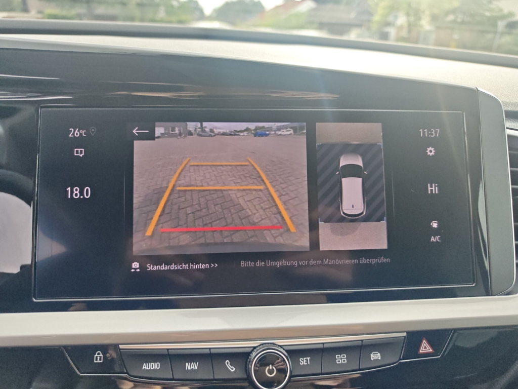 Fahrzeugabbildung Opel Grandland 1.2 Ultimate Elegance Matrix AHK ACC