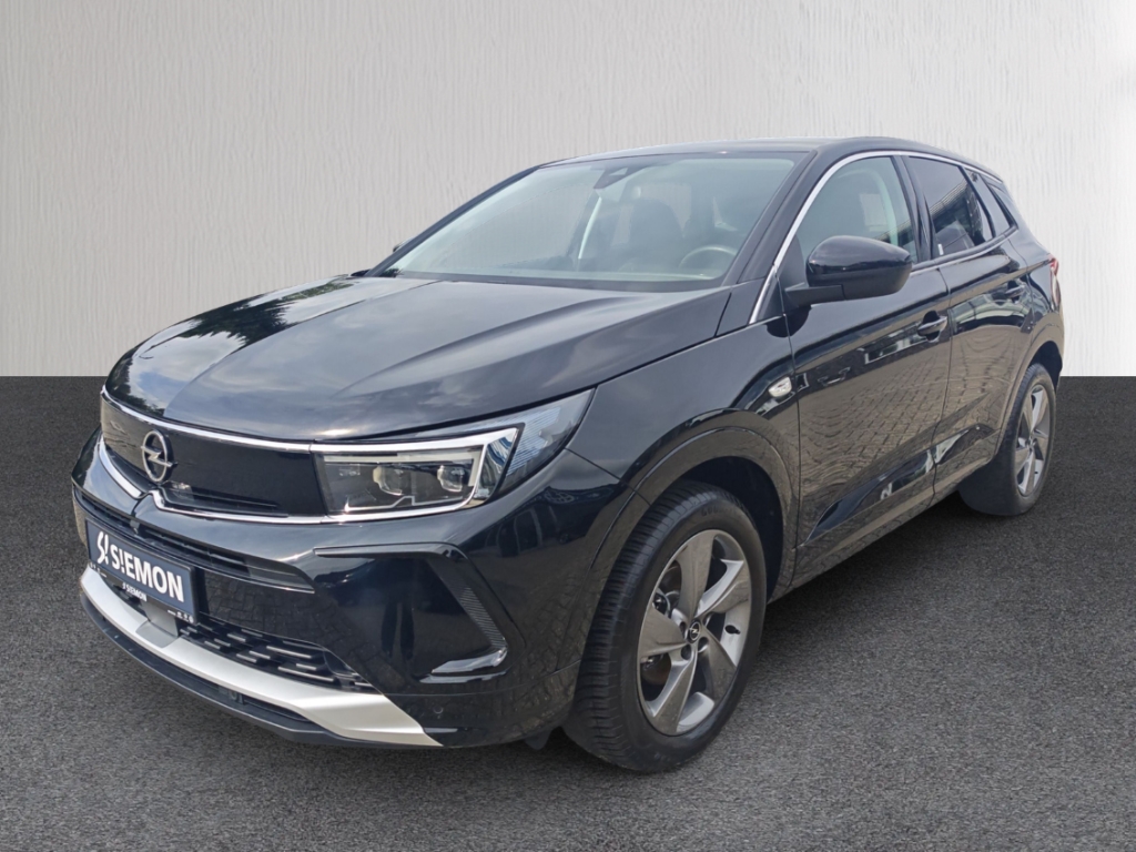 Fahrzeugabbildung Opel Grandland 1.2 Ultimate Elegance Matrix AHK ACC