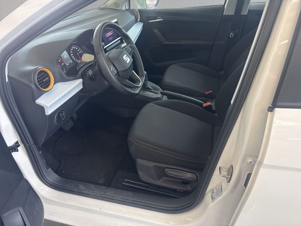 Fahrzeugabbildung SEAT Ibiza 1.0 TSI Style LED SHZ Klima PDC WinterPake ACC