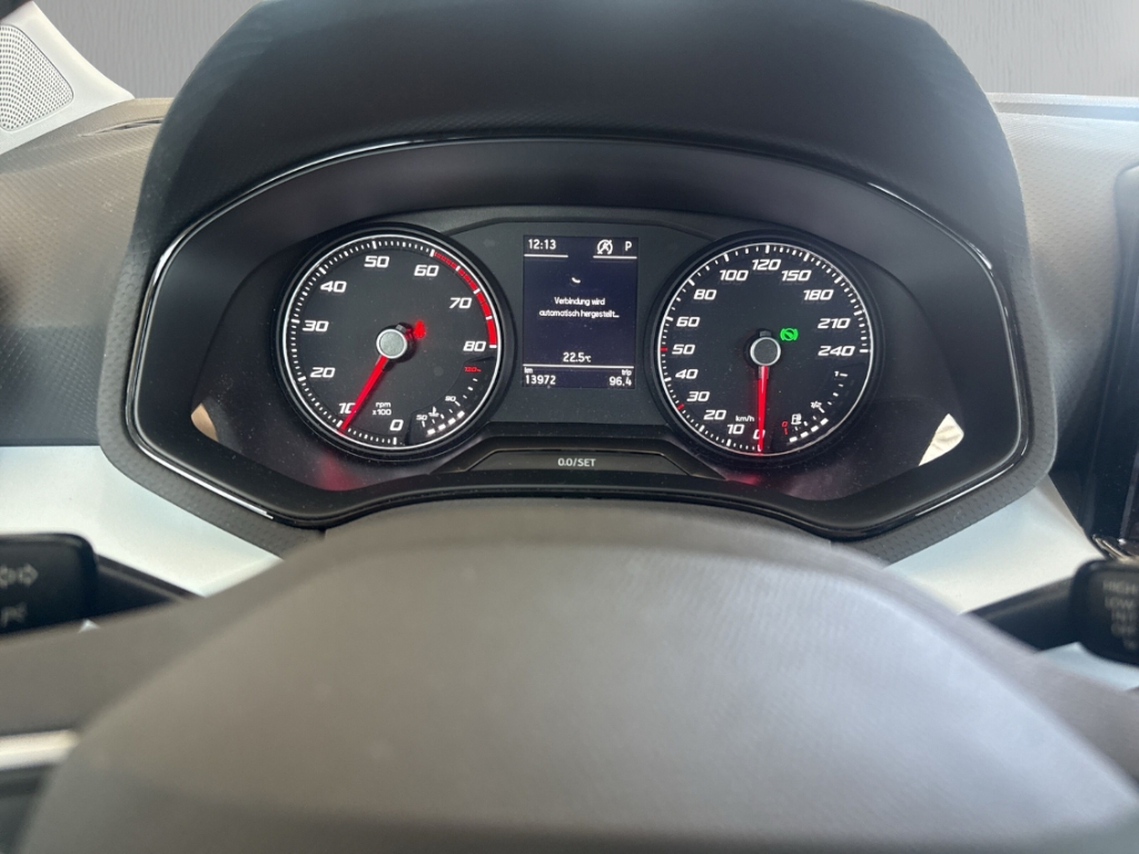Fahrzeugabbildung SEAT Ibiza 1.0 TSI Style LED SHZ Klima PDC WinterPake ACC