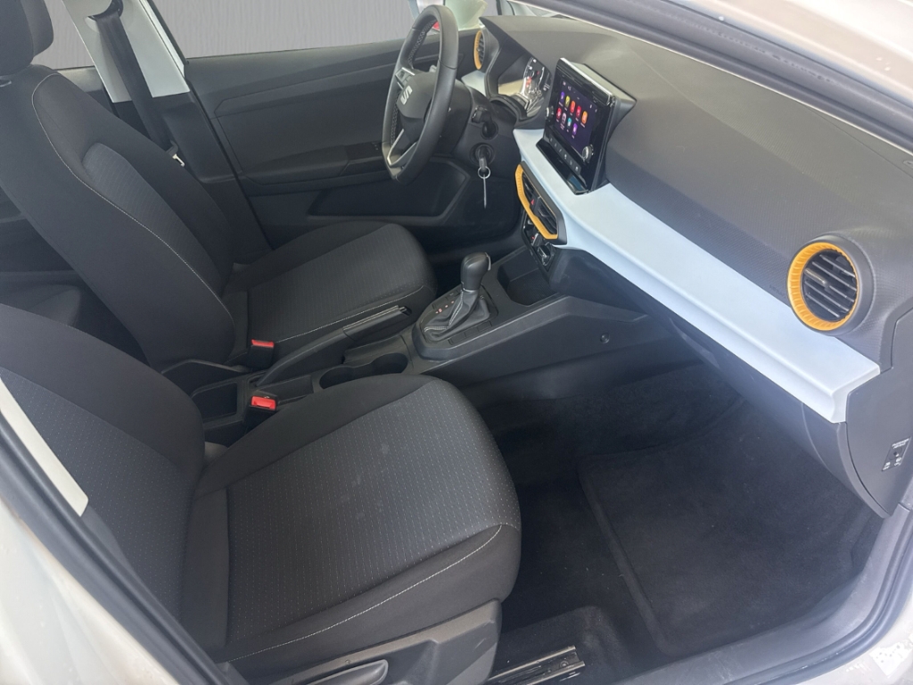 Fahrzeugabbildung SEAT Ibiza 1.0 TSI Style LED SHZ Klima PDC WinterPake ACC