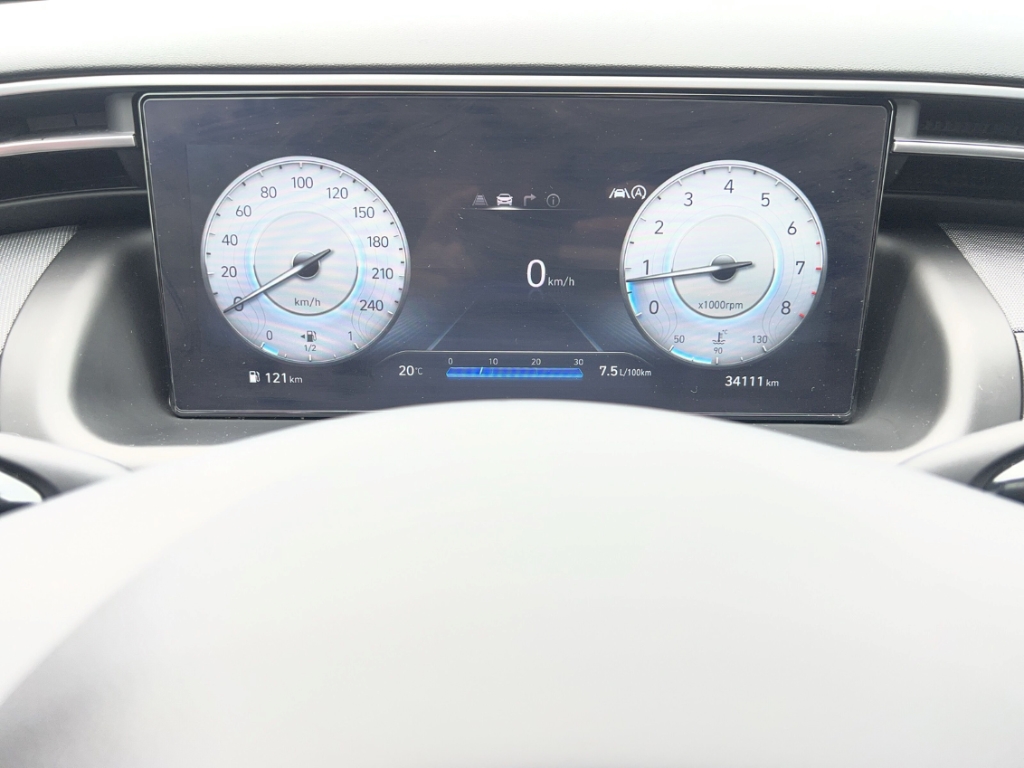 Fahrzeugabbildung Hyundai TUCSON 1.6 T-GDi MT 2WD ADVANTAGE Navi Digitales Cockpit Soundsystem
