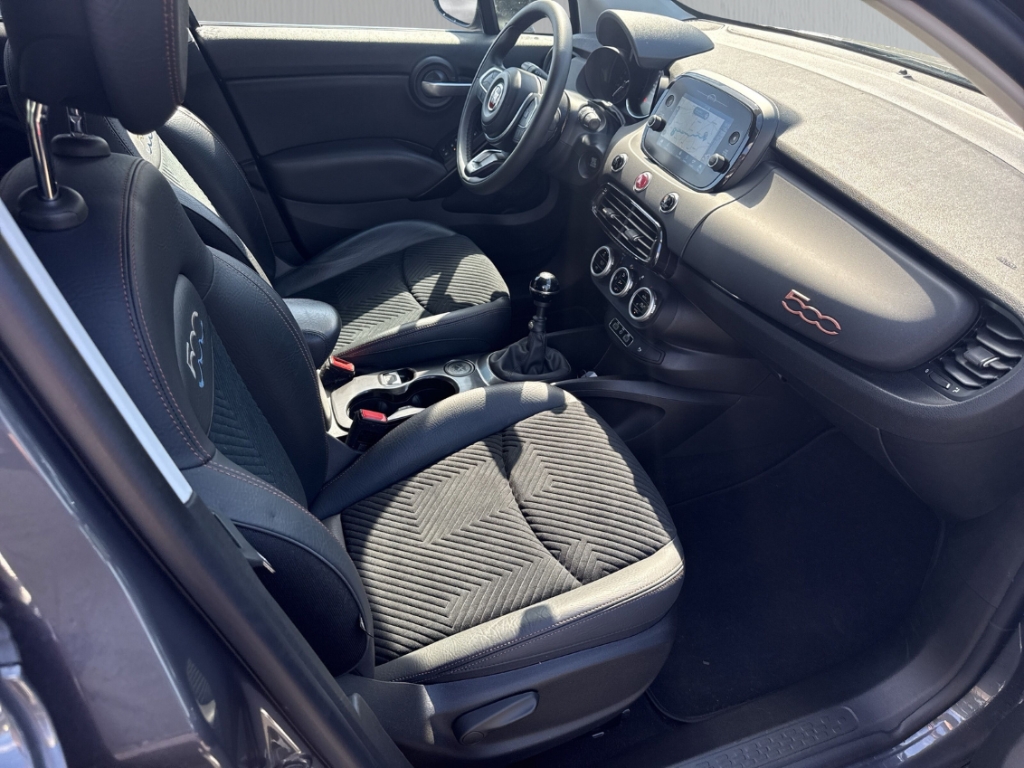 Fahrzeugabbildung Fiat 500X 1.0 S-Design LED Klimaaut. Navi RFK PDC