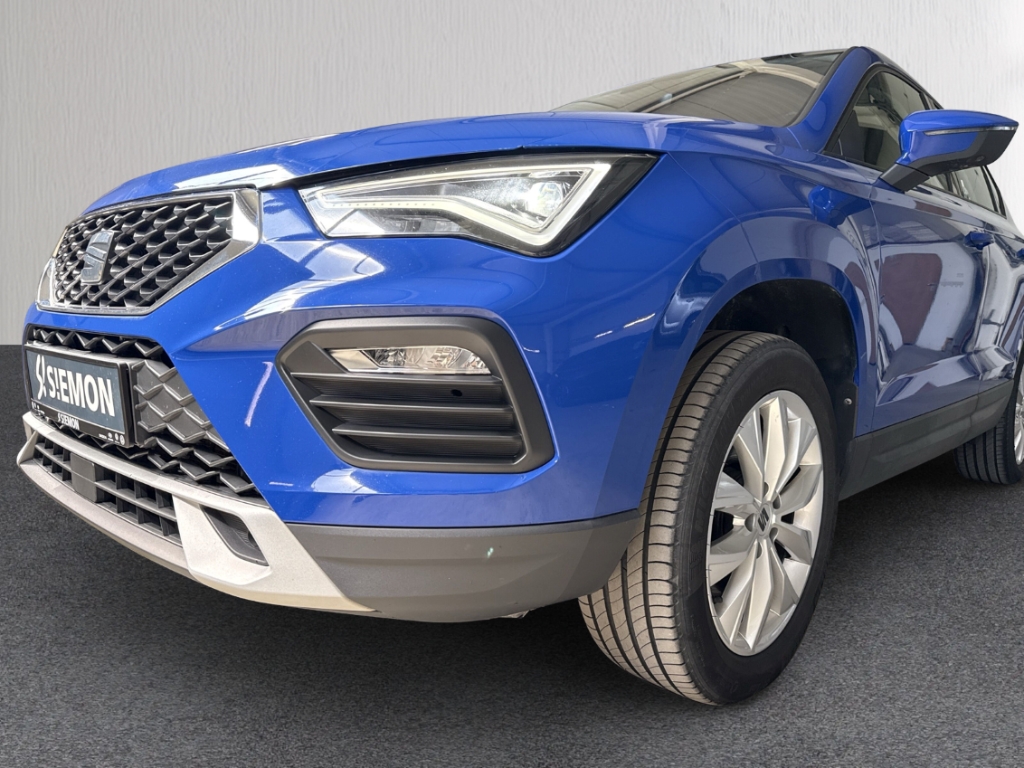 Fahrzeugabbildung SEAT Ateca 2.0TDI Style ACC SHZ NAV KLIM CARPL