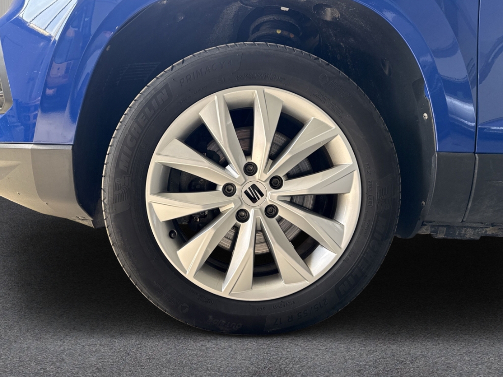 Fahrzeugabbildung SEAT Ateca 2.0TDI Style ACC SHZ NAV KLIM CARPL