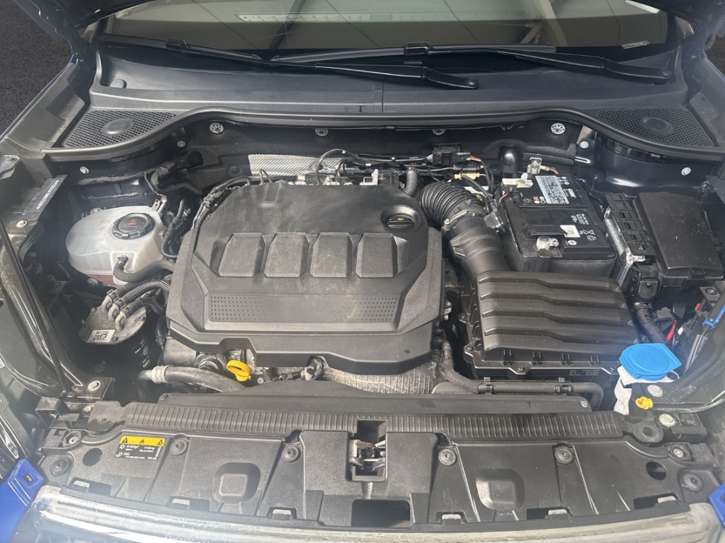 Fahrzeugabbildung SEAT Ateca 2.0TDI Style ACC SHZ NAV KLIM CARPL