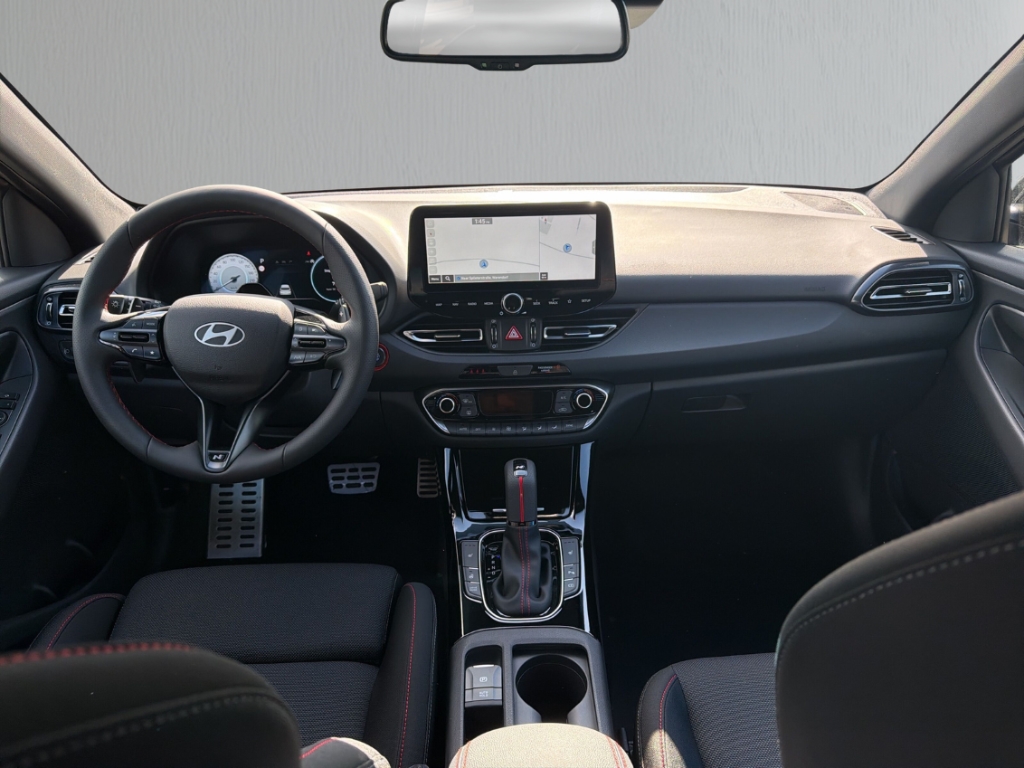 Fahrzeugabbildung Hyundai i30 FL Kombi MY26 1.6 T-GDi DCT N-Line Navi Digitales Cockpit LED Apple