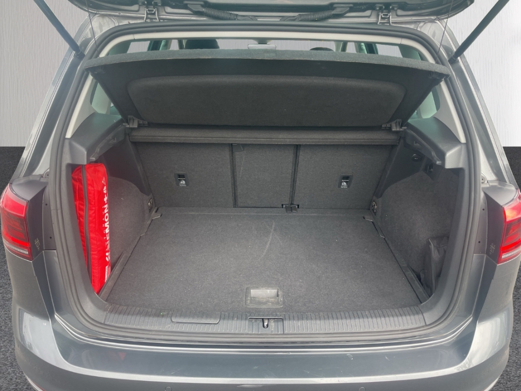Fahrzeugabbildung Volkswagen Golf Sportsvan VII 1.5 Start Stopp ACT EU6d-T 1.4 TSI