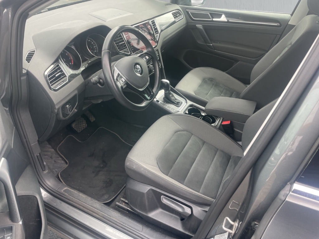 Fahrzeugabbildung Volkswagen Golf Sportsvan VII 1.5 Start Stopp ACT EU6d-T 1.4 TSI
