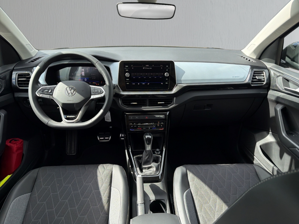 Fahrzeugabbildung Volkswagen T-Cross 1.0 TSI DSG ENERGY LED AHK GJR NAVI KAMERA