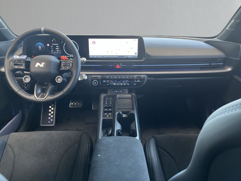 Fahrzeugabbildung Hyundai IONIQ 6 N Performance Sitz-P MY26 84kWh 4WD Sportpaket HUD AD StandHZG Navi Leder