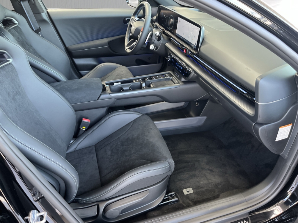 Fahrzeugabbildung Hyundai IONIQ 6 N Performance Sitz-P MY26 84kWh 4WD Sportpaket HUD AD StandHZG Navi Leder