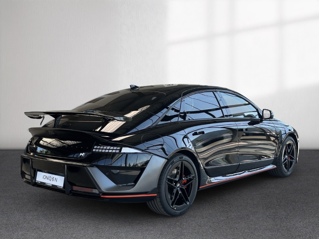 Fahrzeugabbildung Hyundai IONIQ 6 N Performance Sitz-P MY26 84kWh 4WD Sportpaket HUD AD StandHZG Navi Leder